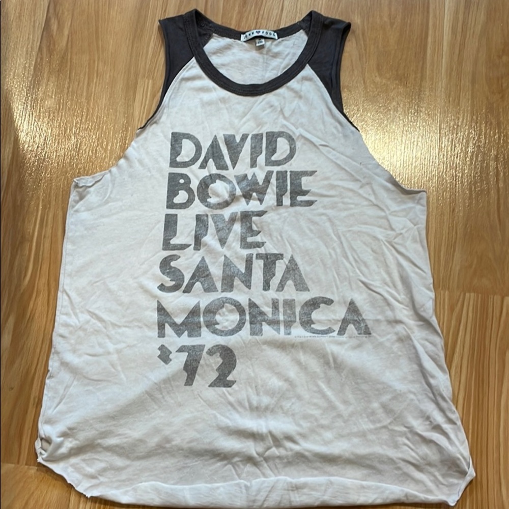 Davis Bowie junk food tank